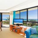Oceanside Resort - Absolute Beachfront Apartments